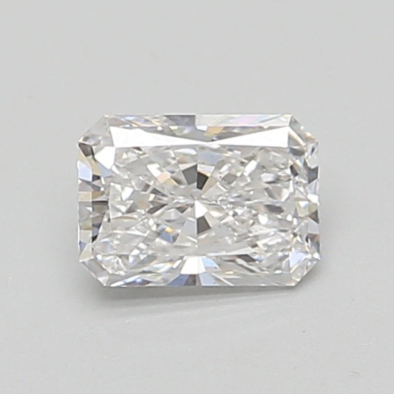 0.73 Ct Radiant Lab Diamond  E  VS2   IGI