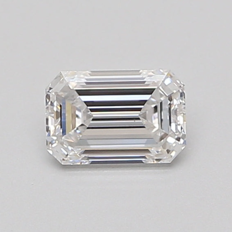 0.7 Ct Emerald Lab Diamond  D  VVS1   IGI