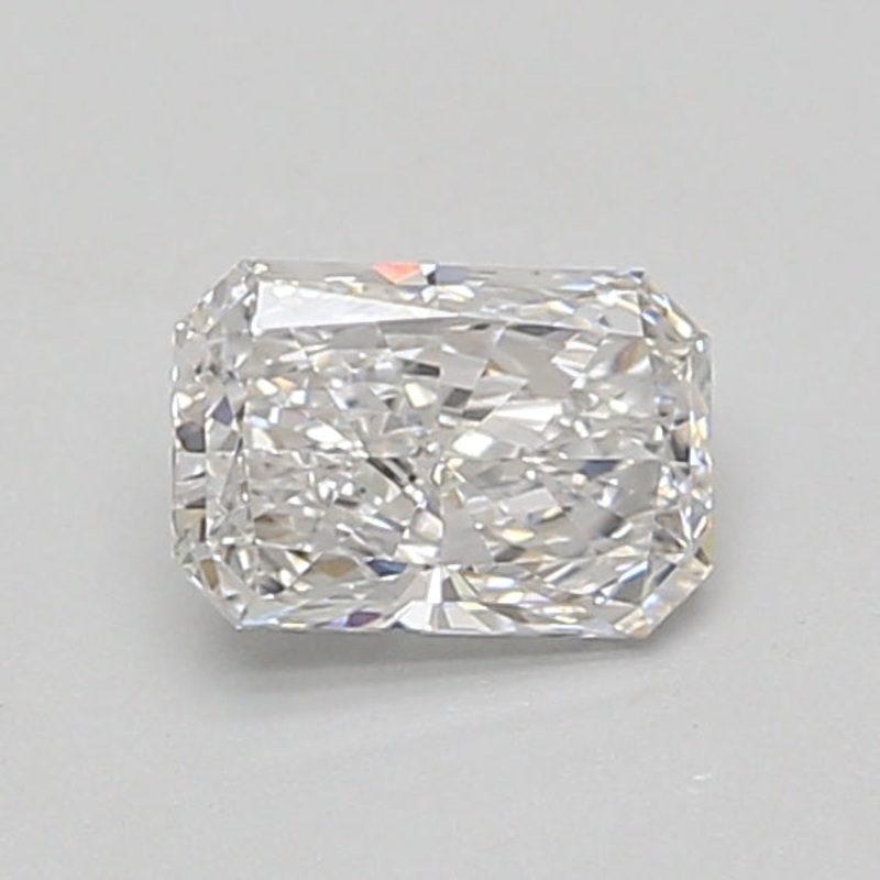 0.7 Ct Radiant Lab Diamond  E  VVS2   IGI