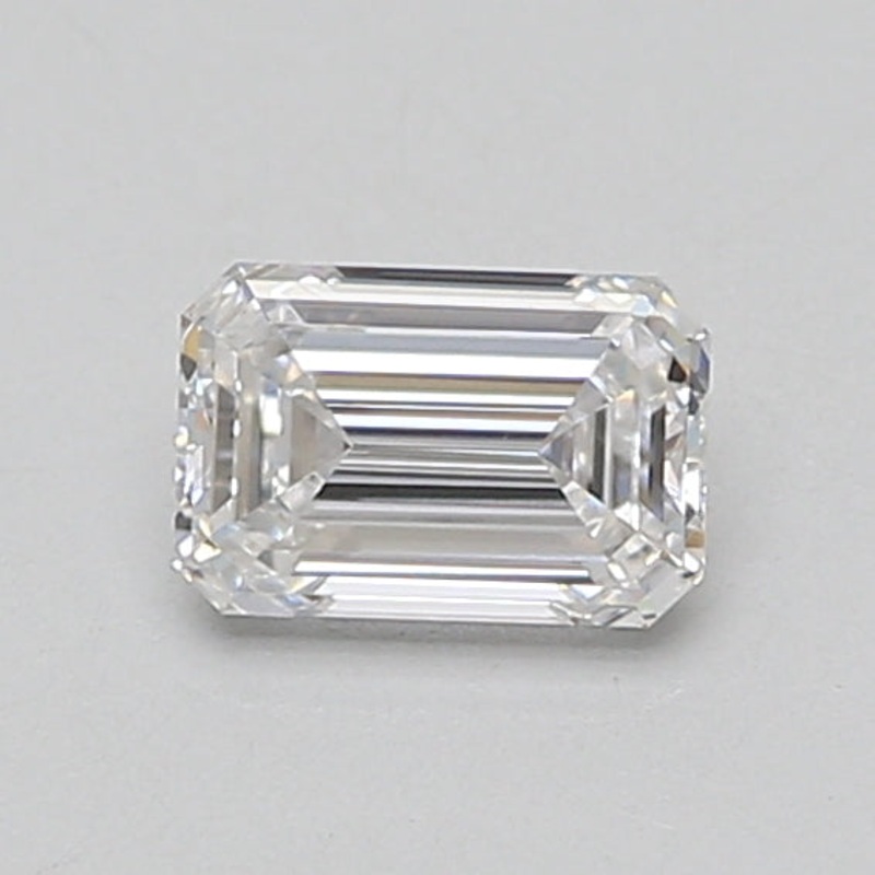 0.73 Ct Emerald Lab Diamond  D  VVS1   IGI