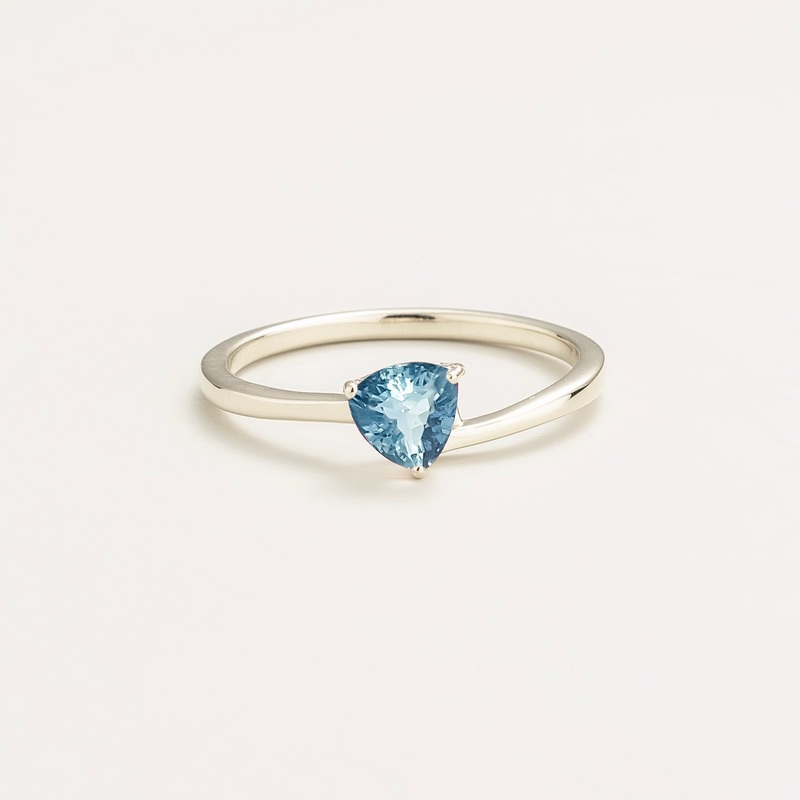 Trillion White Gold Ring Set With Aquamarine