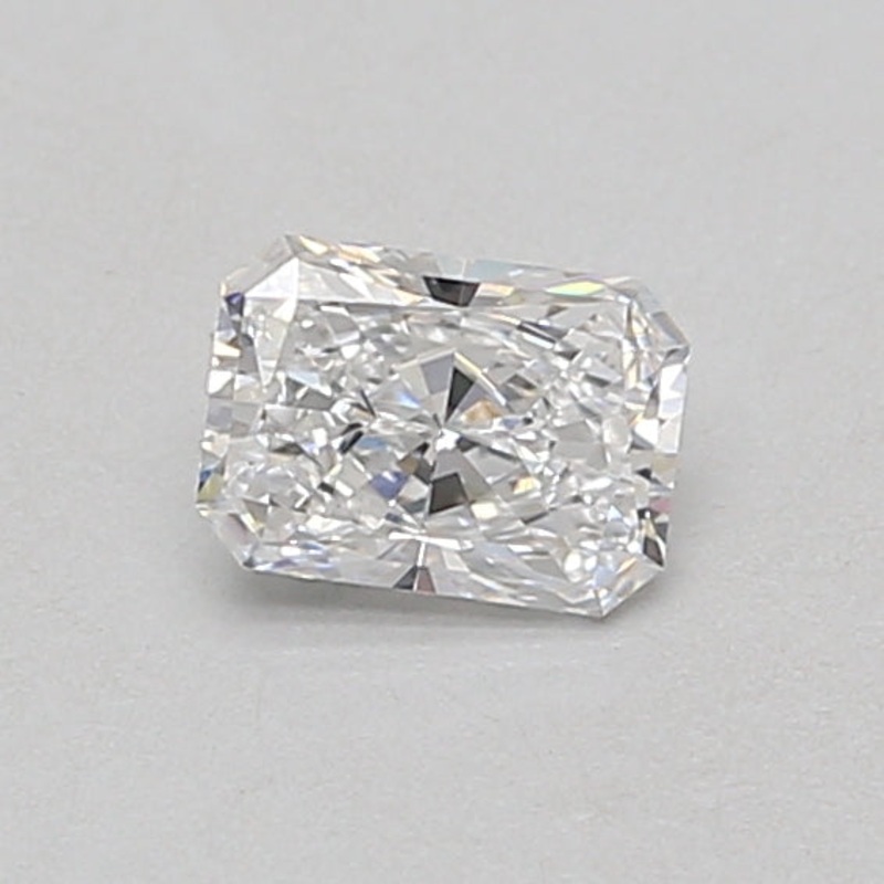 0.5 Ct Radiant Lab Diamond  D  VVS1   IGI