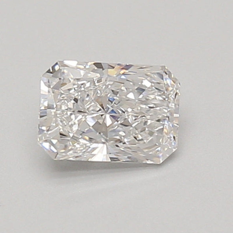 0.7 Ct Radiant Lab Diamond  D  VVS2   IGI
