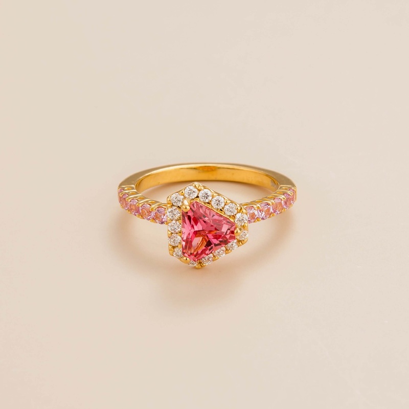Diana Gold Ring Padparadscha Sapphire, Diamond & Pink Sapphire