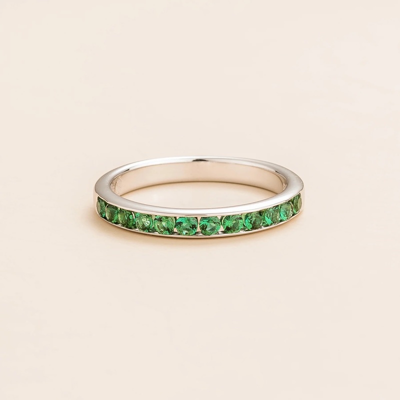 Margo White Gold Ring Set With Emerald