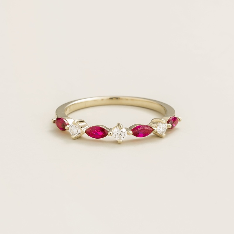 Markiz White Gold Ring In Ruby & Diamond