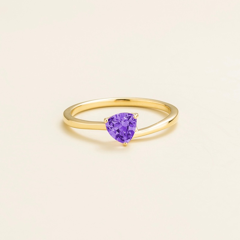 Trillion gold ring set with Purple sapphire