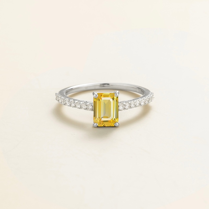 Chelle White Gold Ring In Yellow Sapphire & Diamond