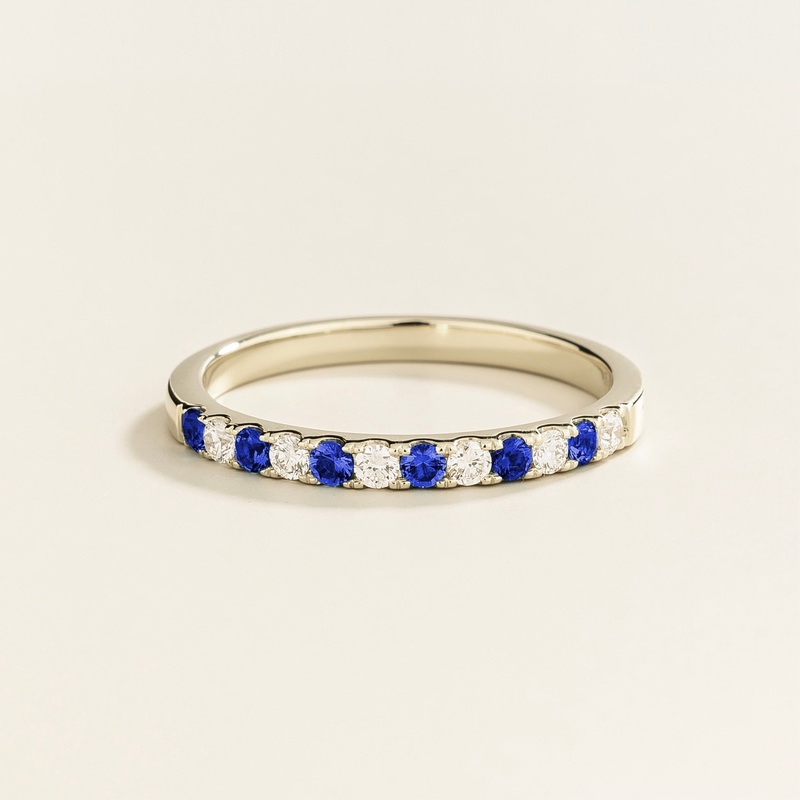 Salto White Gold Ring In Blue sapphire & Diamond