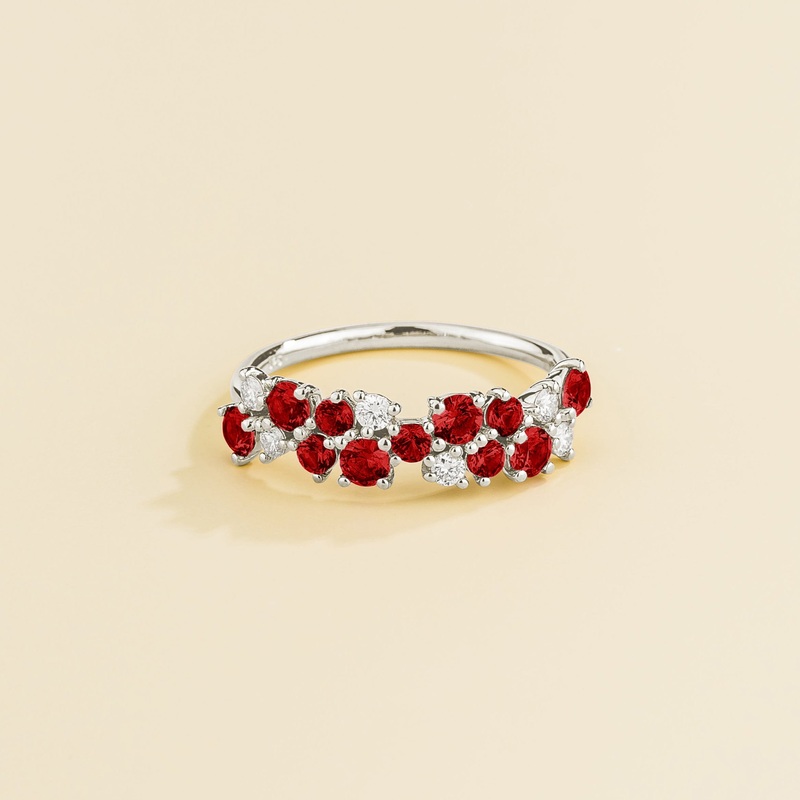 Starry White Gold Ring Ruby & Diamond