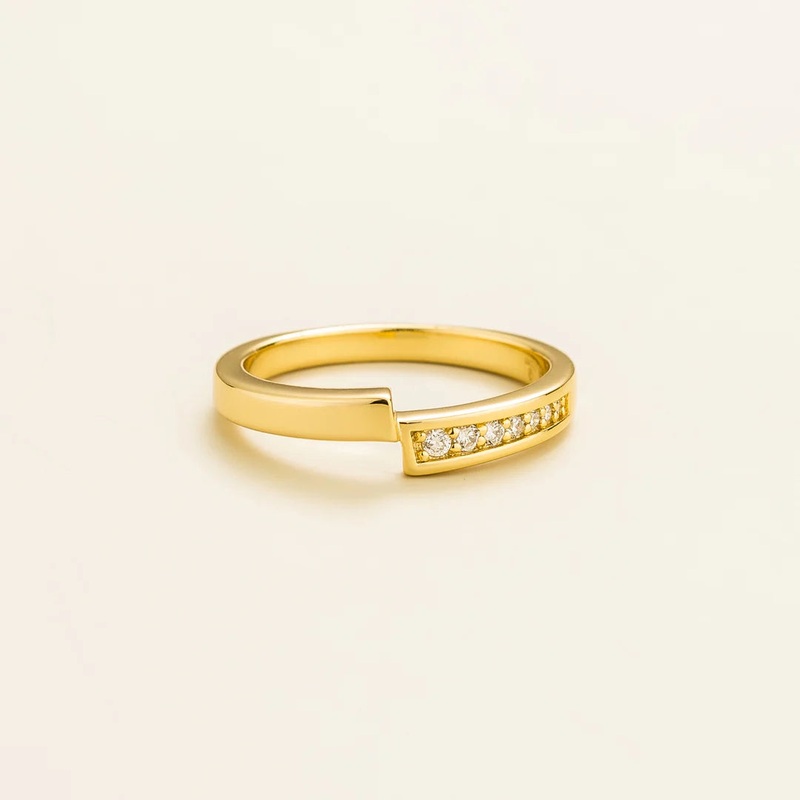 Vero Gold Ring Set With Diamond