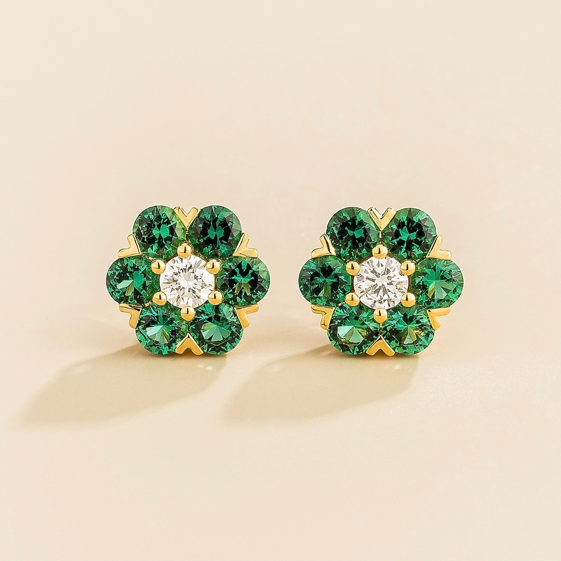 Cinq Gold Earrings Diamond & Emerald
