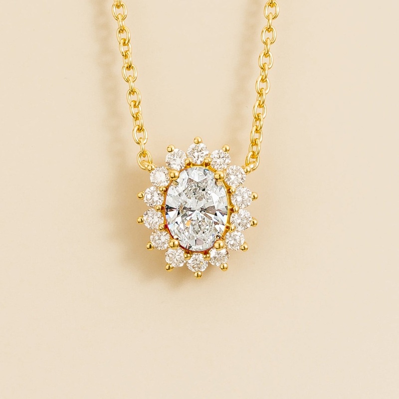Divo Gold Necklace Set With Diamonds