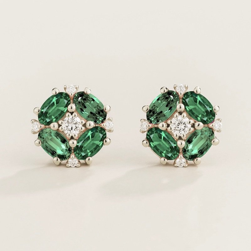 Pristi White Gold Earrings Diamond & Emerald
