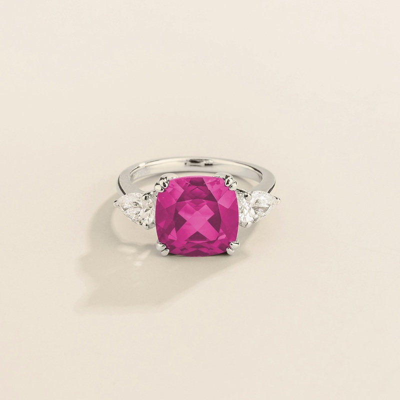Pari White Gold Ring in Pink Sapphire & Diamond